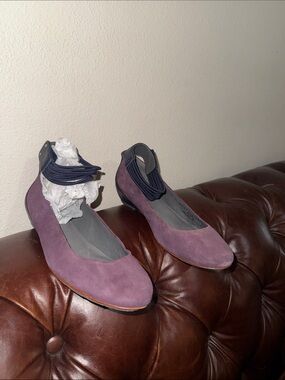 Tsubo Purple Suede Ballet Flats with Navy Ankle Wrap